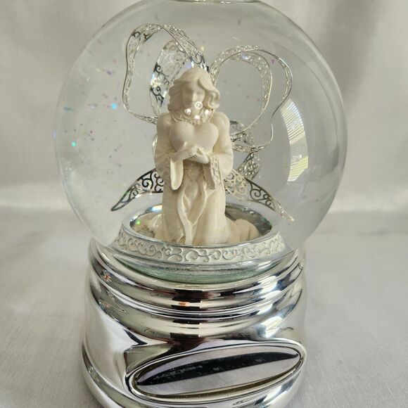 Danbury Falls Angel Water Globe With Music Box Plays Amazing Grace 6.5" Tall - Picture 8 of 8